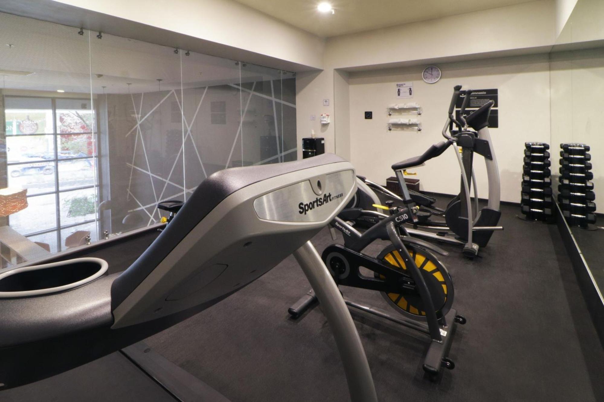 City Express Plus By Marriott Monterrey Nuevo Sur Exterior photo